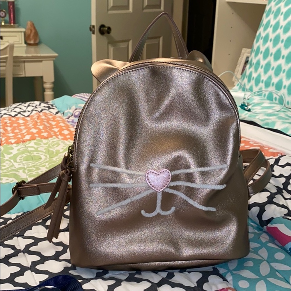 mini backpack.